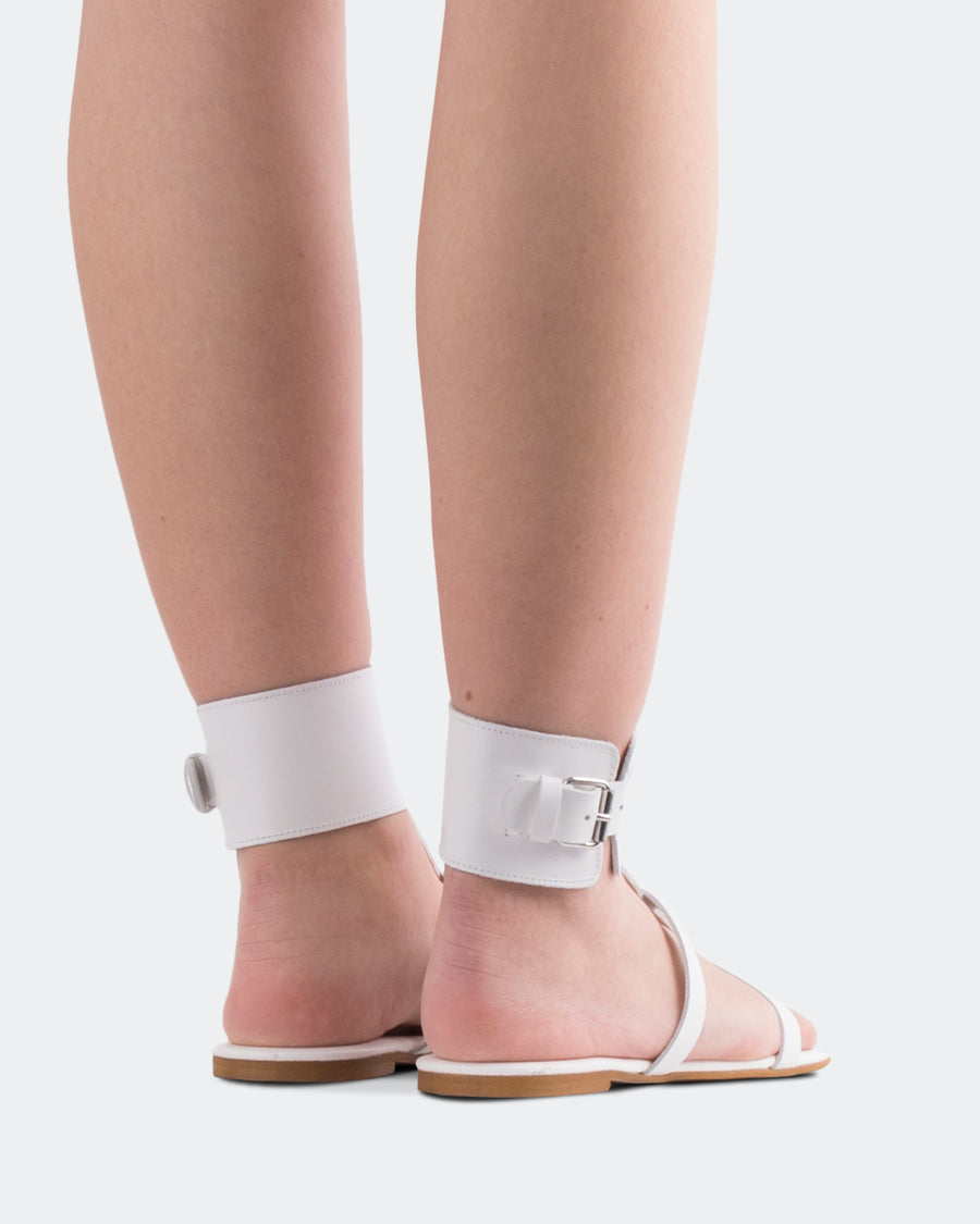 L'INTERVALLE Bruni Women's Sandal Flat White Leather