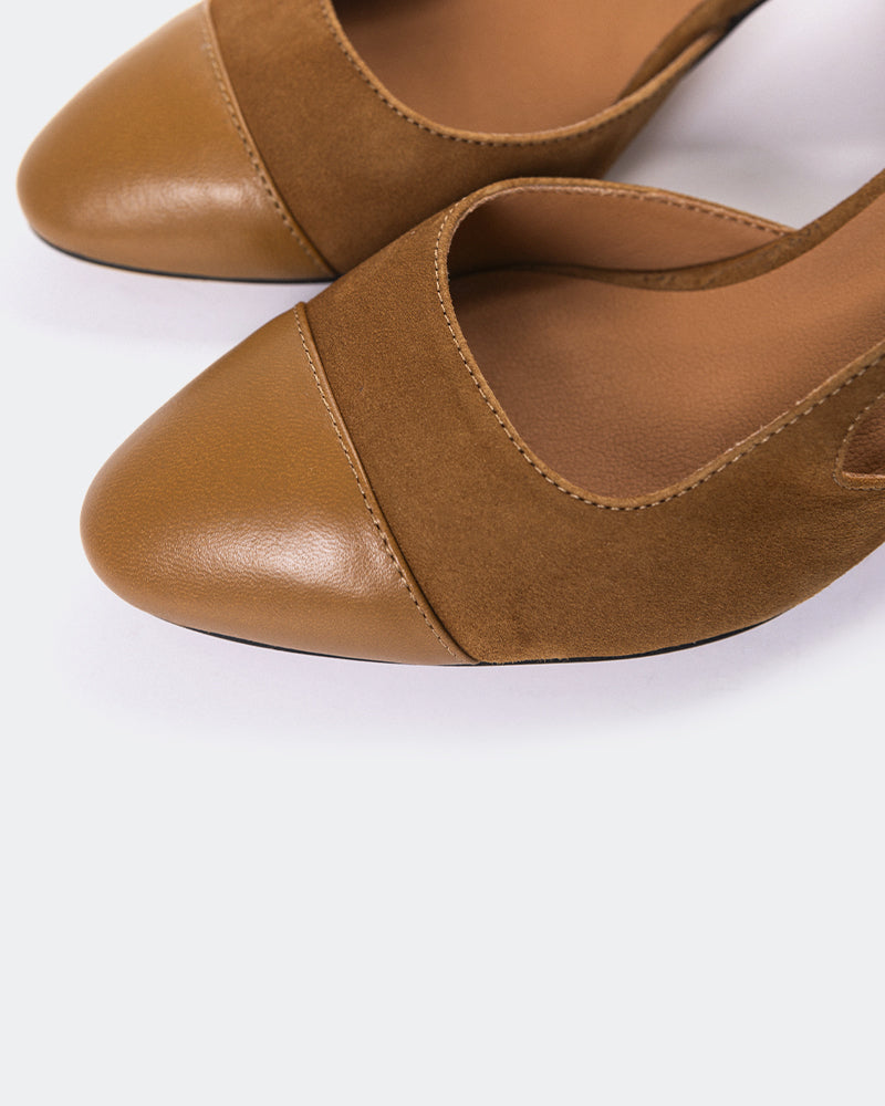 L'Intervalle Paris Women's Shoe Slingback Tan Suede Leather