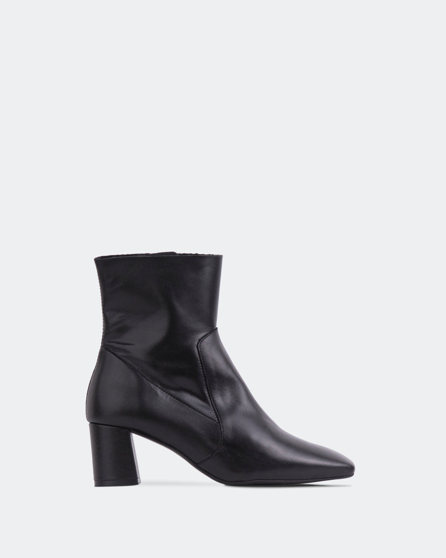 L'INTERVALLE Gillian Women's Boot Ankle Boot Black Leather