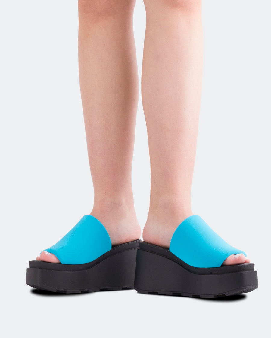 L'INTERVALLE Jenner Women's Sandal Wedge Blue Lycra