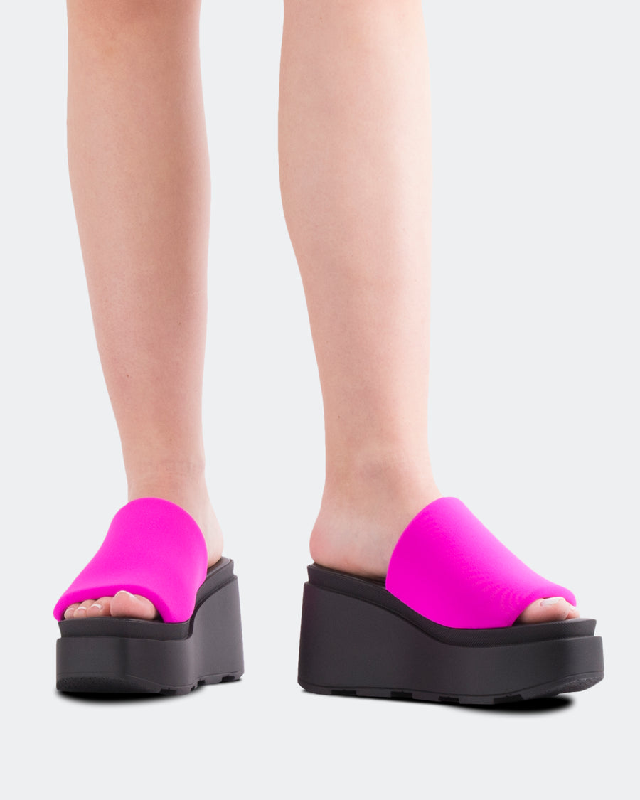 L'INTERVALLE Jenner Women's Sandal Wedge Pink Lycra