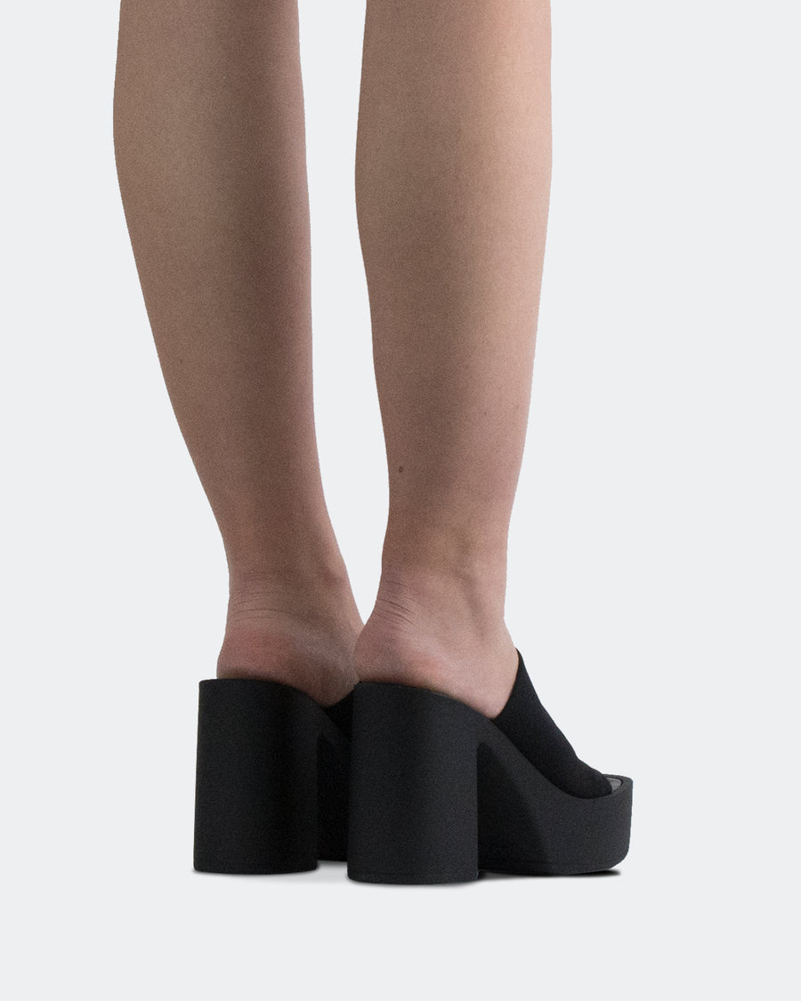 L'INTERVALLE Jourdan Women's Sandal Platform Black Lycra