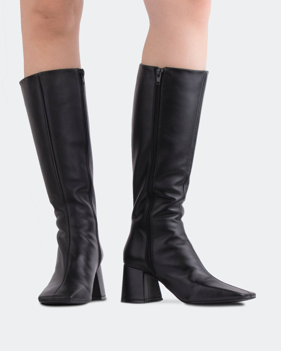 L'INTERVALLE Marlinda Women's Boot High Shaft Boot Black Leather