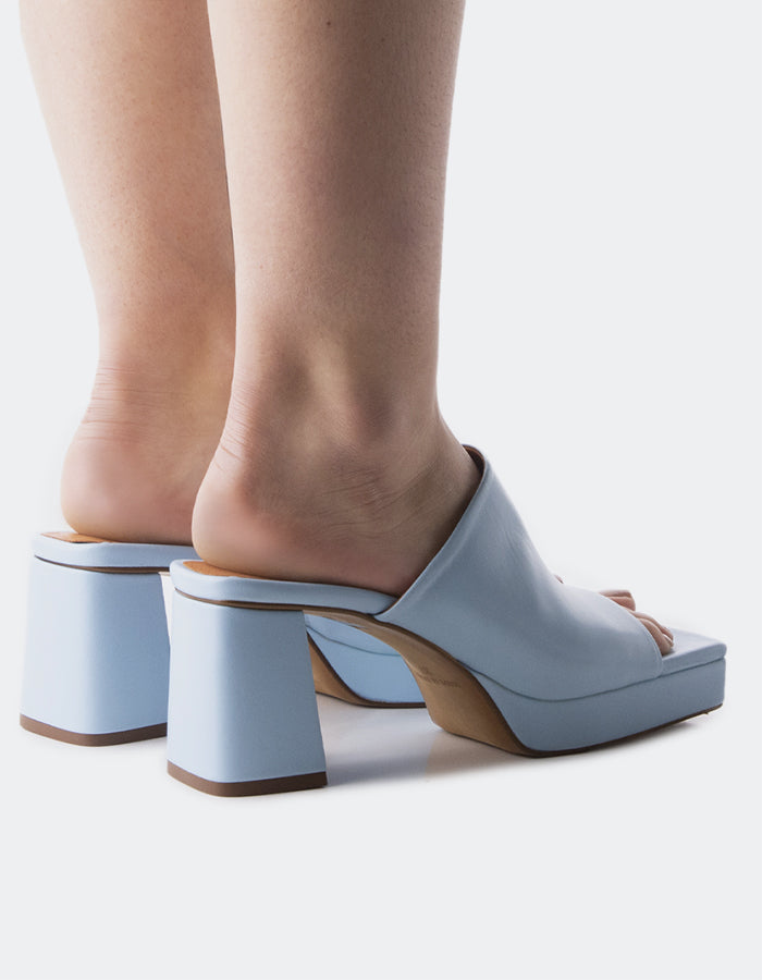 Nomia Pâle Bleu  Cuir (6665321644112)