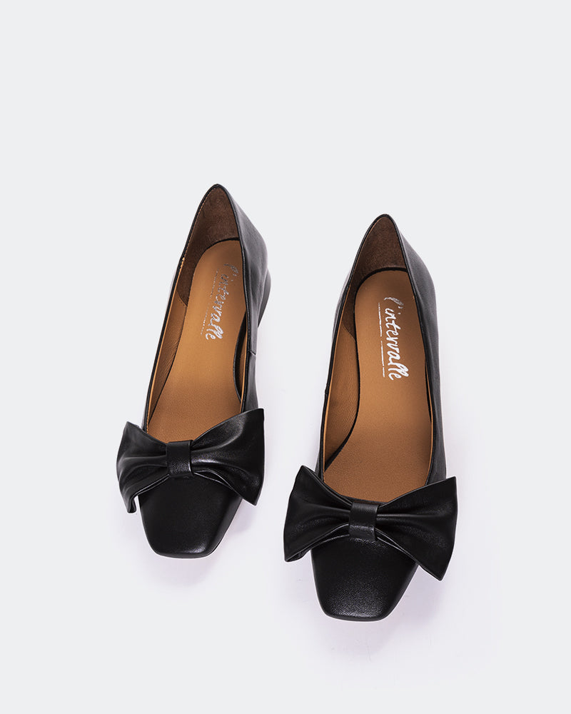 L'INTERVALLE Admiralty Women's Shoe Pumps Black Leather