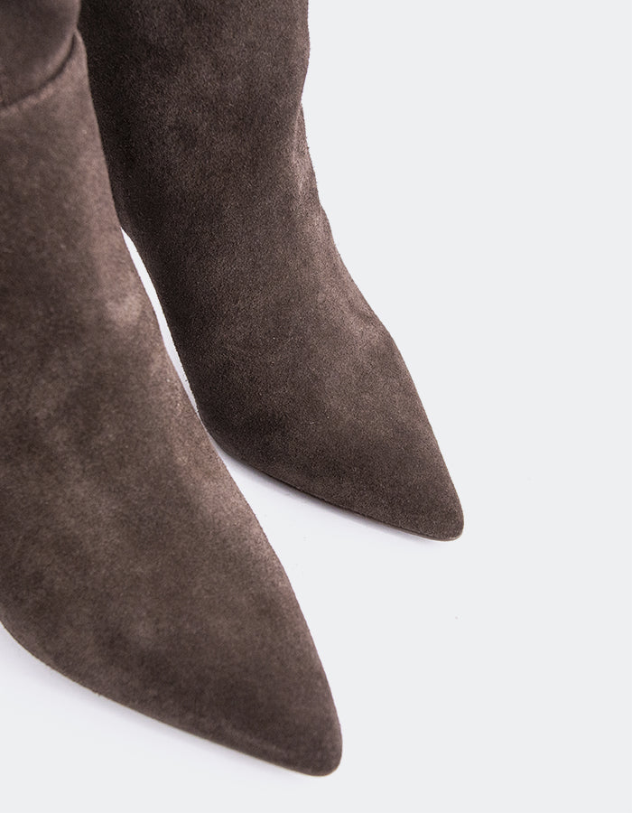 L'INTERVALLE Allister Women's High-Heel Tall Boots Brown Suede