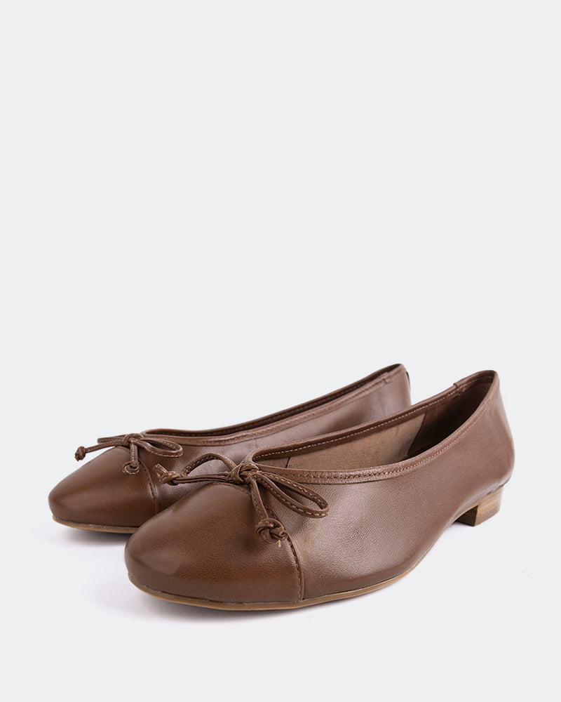 L'INTERVALLE Alona Women's Shoe Ballerina Brown Leather