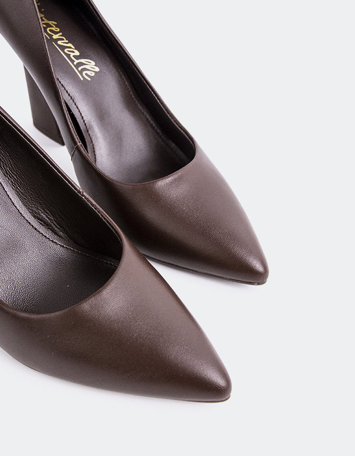 L'INTERVALLE Amanda Chaussures pour femmes Escarpins  à talons hautsBrun