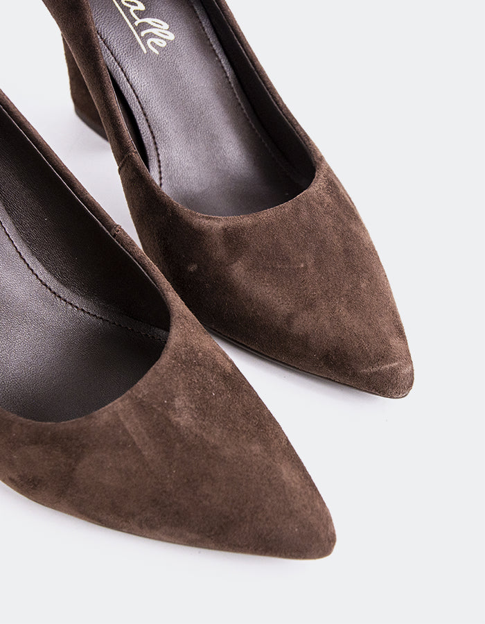 L'INTERVALLE Amanda Chaussures pour femmes Escarpins  à talons hautsBrun Suède