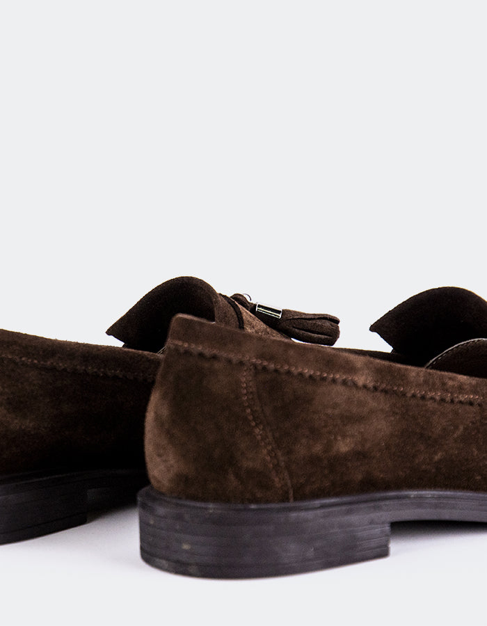 L'INTERVALLE Amani Mocassins à pompons pour femmes Brun Suède