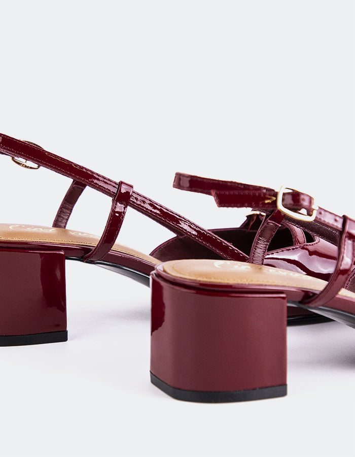 L'INTERVALLE Bellina Femmes Escarpins à Bride Arrière Chaussures Bordeaux Verni