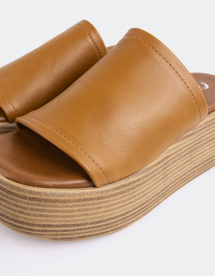 L'INTERVALLE Beluga Mule Plateforme Wedge Sandal Ocre Leather (7081233481808)