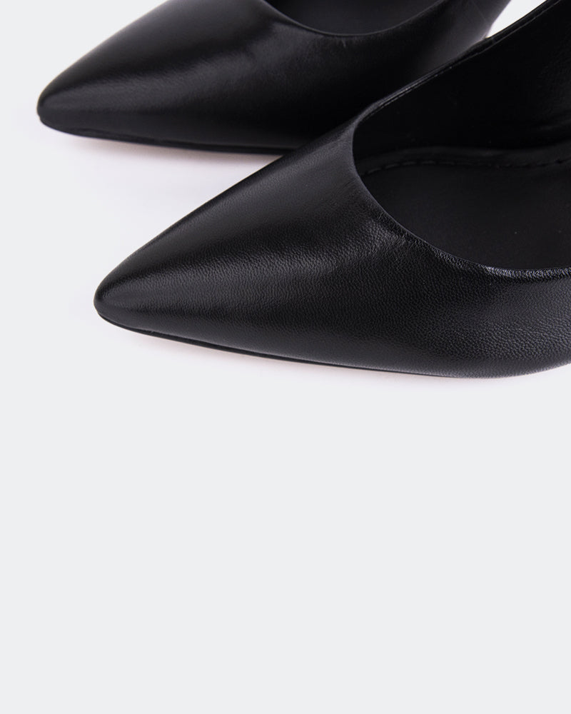 L'INTERVALLE Brunello Women's Shoe Slingback Black Leather