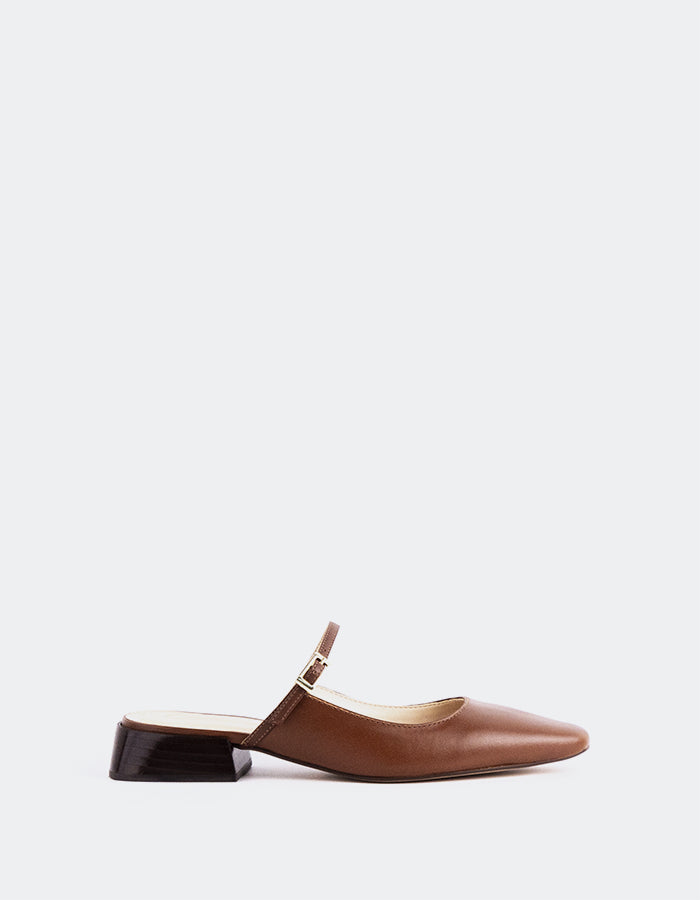 L'INTERVALLE Calantha Chaussures mule pour femmes en cuir cognac