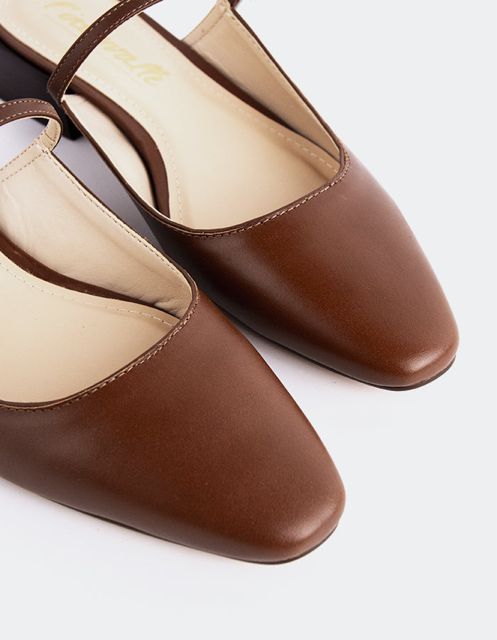 L'INTERVALLE Calantha Chaussures mule pour femmes en cuir cognac