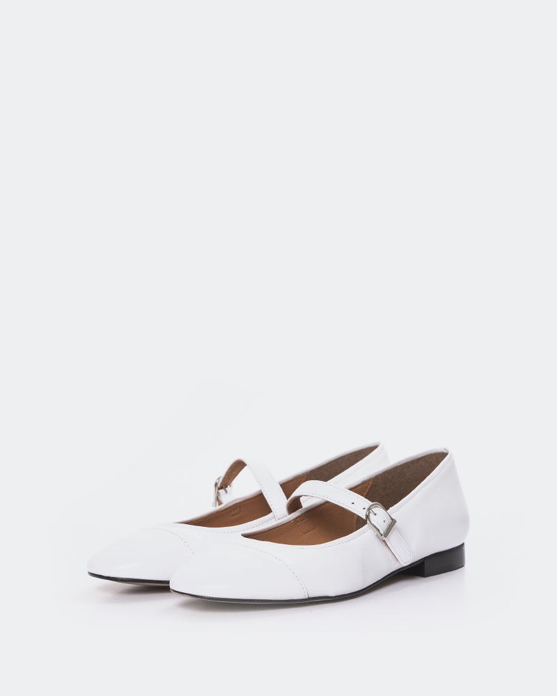 L'INTERVALLE Causeway Women's Shoe Mary Jane White Leather