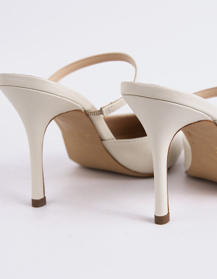 L'INTERVALLE Celandine Mule Femme Chaussures à talons hauts Cuir Blanc Cassé