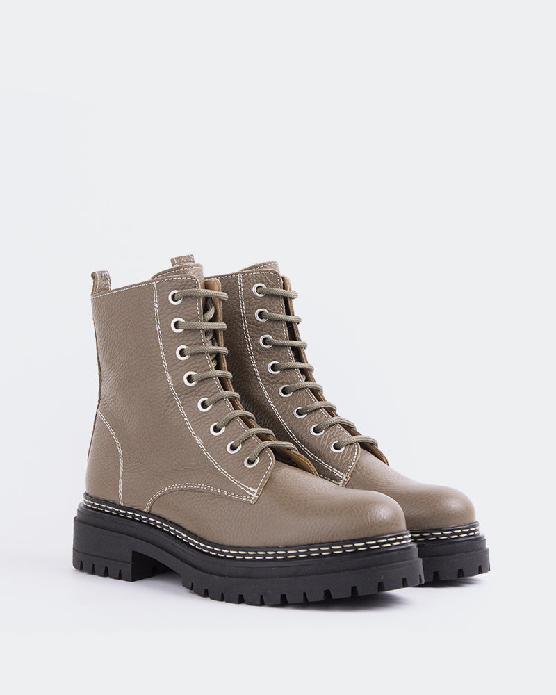 Chandler Taupe Leather1