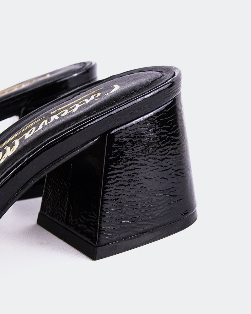 L'INTERVALLE Clarabelle Women's Shoe Mule Sandal Black Naplack