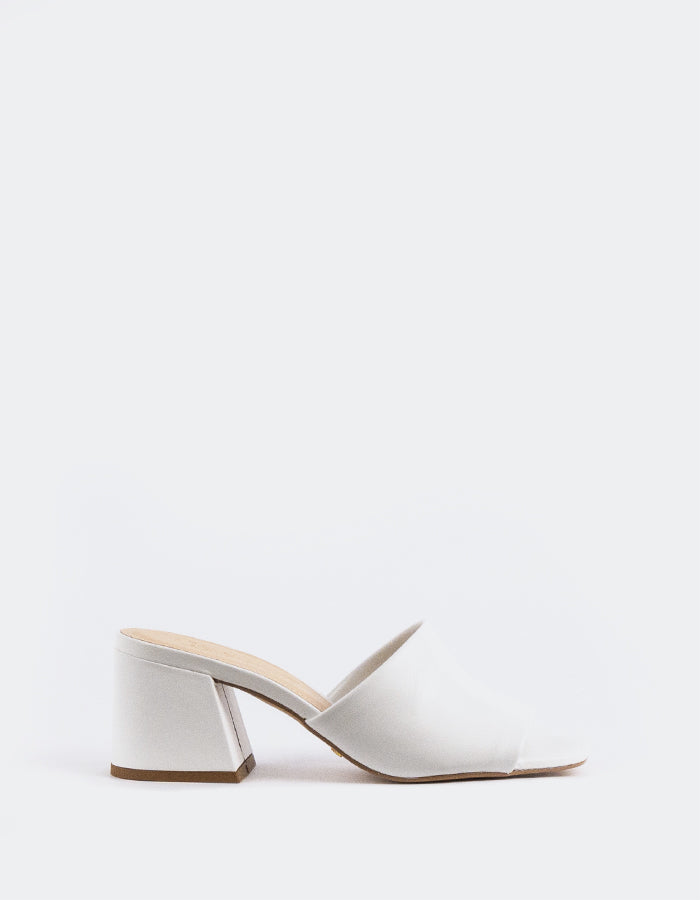 L'INTERVALLE Clarabelle Sandales à mules pour femmes Cuir blanc