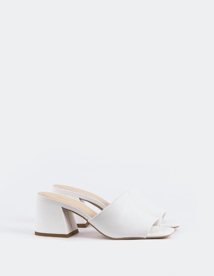 L'INTERVALLE Clarabelle Sandales à mules pour femmes Cuir blanc