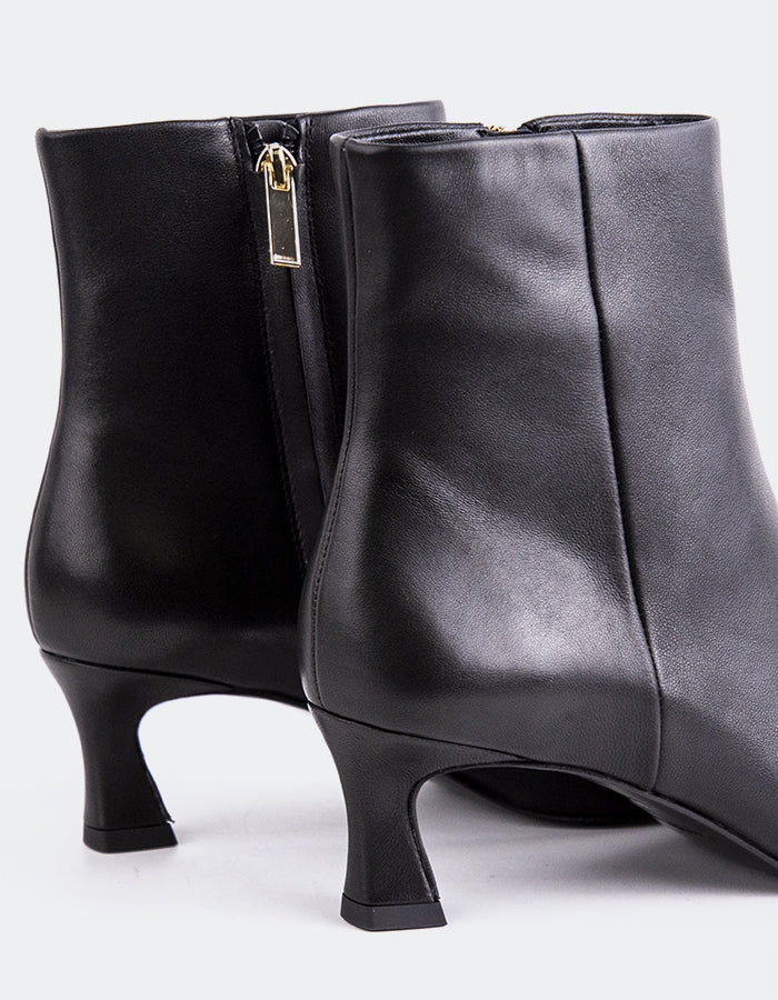L'INTERVALLE Corinne Bottines pour femme Noir