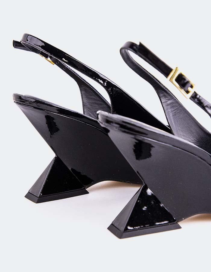 L'INTERVALLE Cressida Women's Wedge Slingback Shoes Black Patent