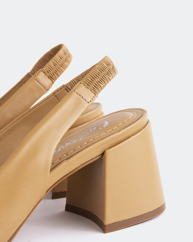 L'INTERVALLE Dalida Women's Shoe Slingback Camel Leather