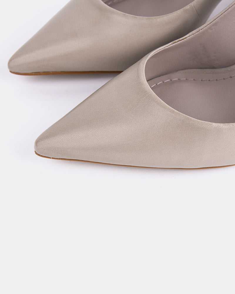 L'INTERVALLE Dalida Chaussures pour femmes Escarpins à Bride Arrière Cuir gris