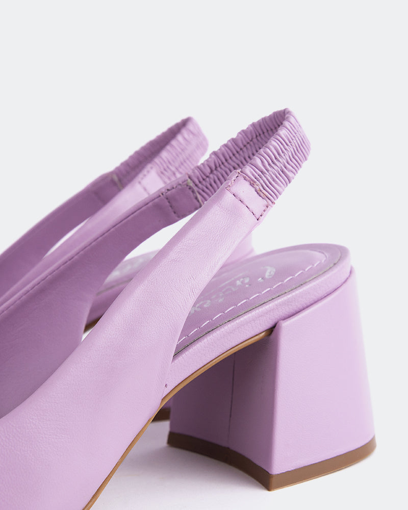 L'INTERVALLE Dalida Chaussures pour femmes Escarpins à Bride Arrière Cuir lilas