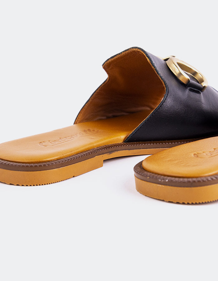 L'INTERVALLE Dauphine Sandales plates pour femmes Cuir Noir