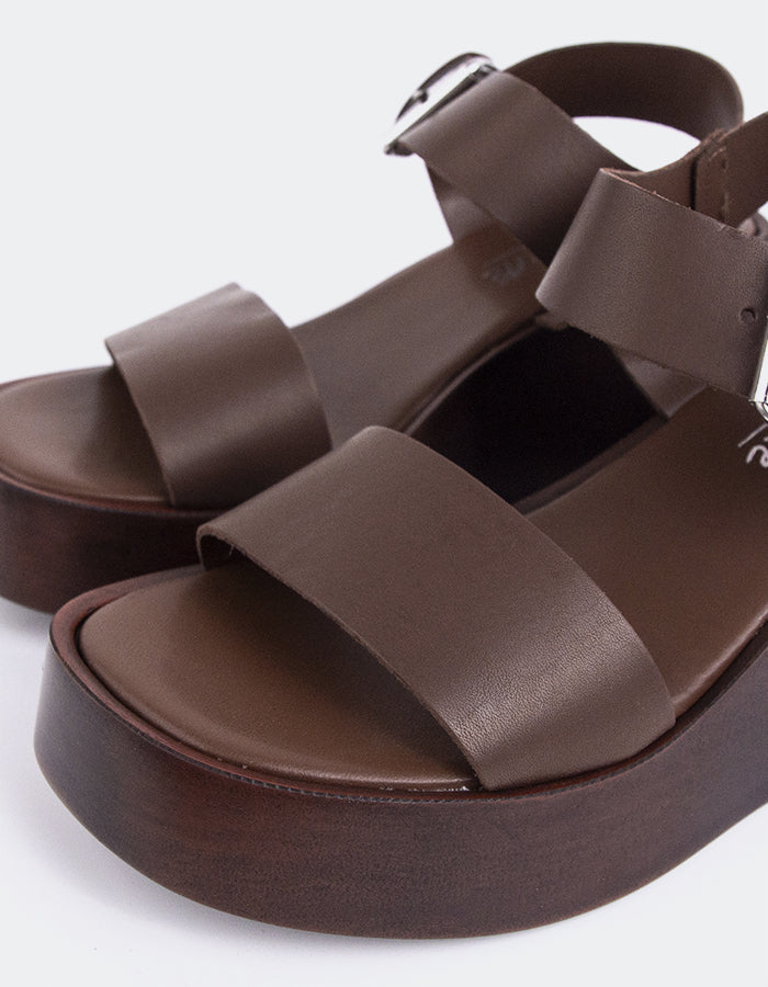 L'INTERVALLE Dear Women's Platform Wedge Sandal Brown Leather