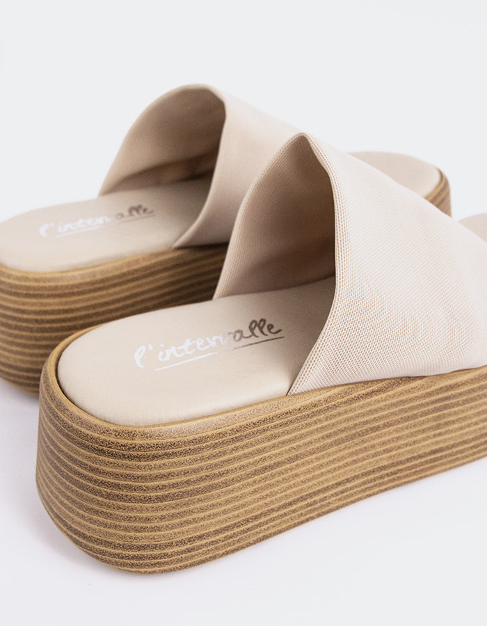 L'INTERVALLE Dory Mule Plateforme Wedge Sandal Cream Lycra (7082626547792)