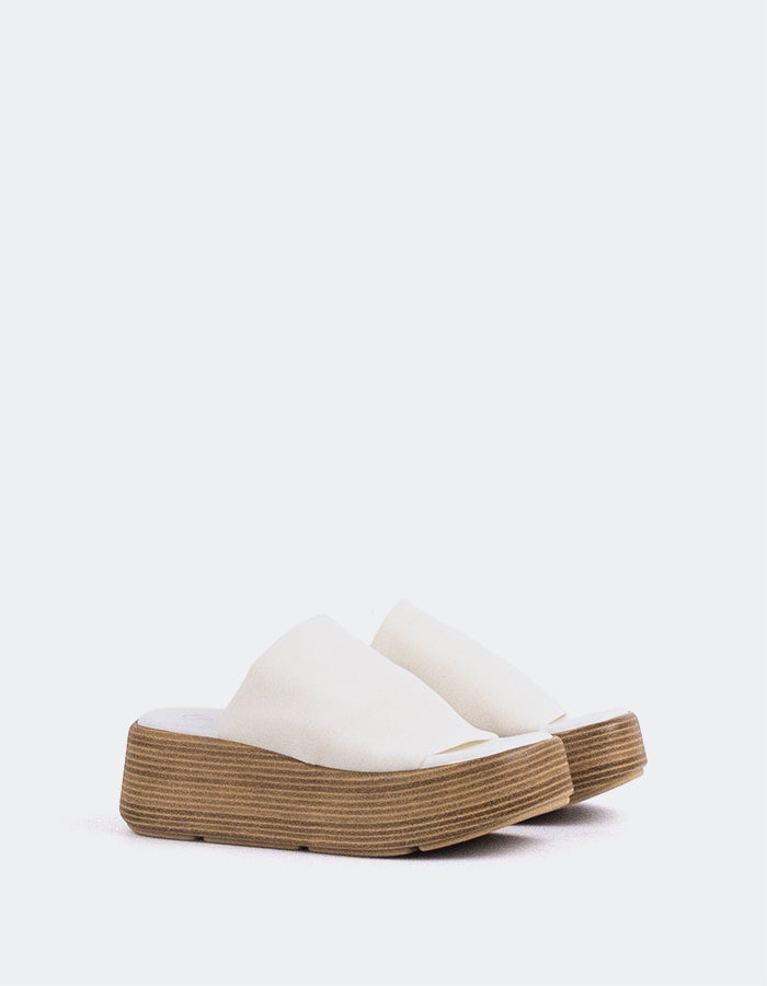 L'INTERVALLE Dory Mule Plateforme Wedge Sandal White Lycra (7082626416720)