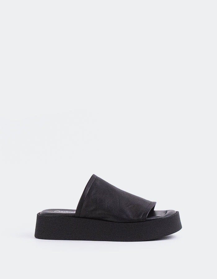 Dumpling Noir Cuir (6680030380112)