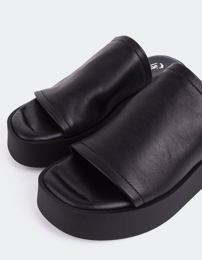 Dumpling Black Leather