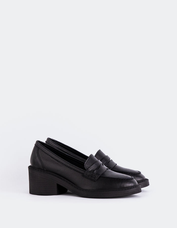 L'INTERVALLE Edessa Mocassins pour femmes Noir