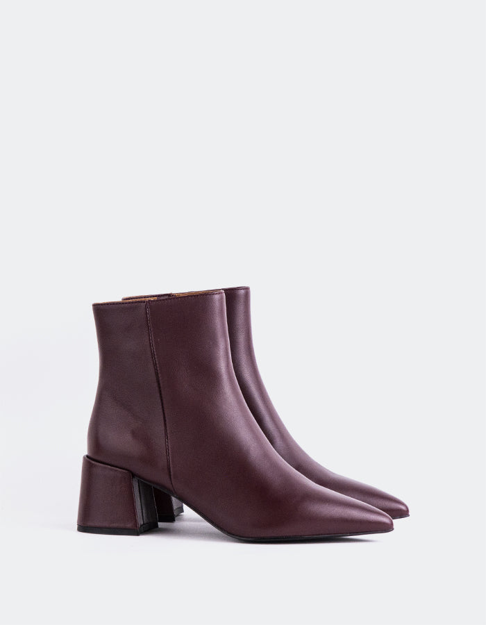 L'INTERVALLE Eugenie Women's Ankle Boots Burgundy Leather