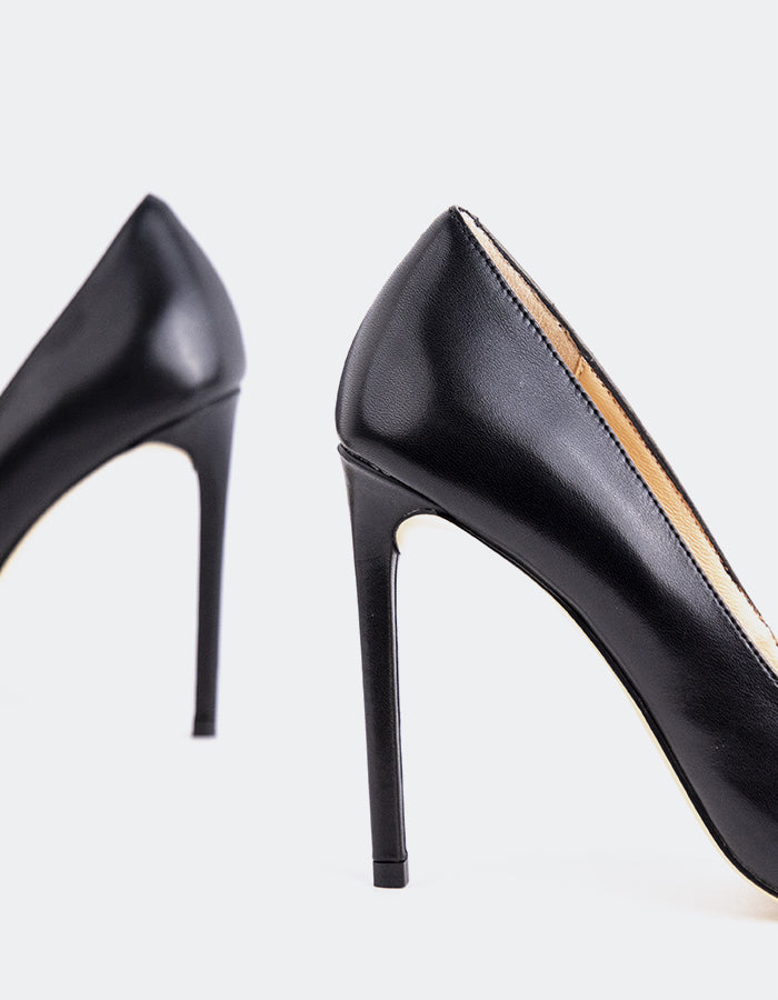 L'INTERVALLE Evander Chaussures pour femmes Escarpins  à talons hautsNoir