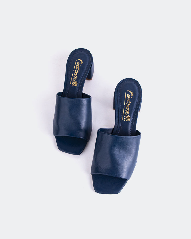 L'INTERVALLE Fortunata Women's Shoe Mule Sandal Navy Leather