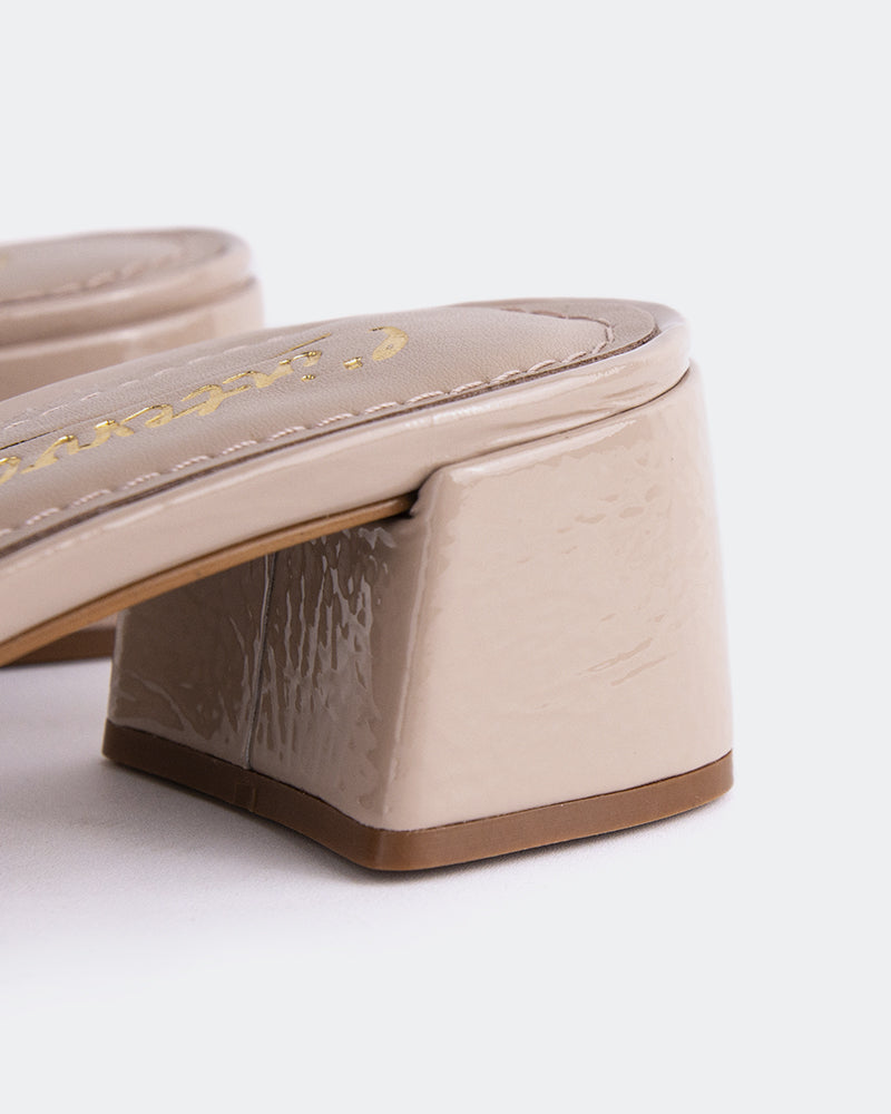 L'INTERVALLE Fortunata Women's Shoe Mule Sandal Nude Naplack