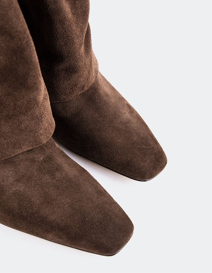 L'INTERVALLE Galvani Bottes hautes à rabat pour femmes Brun Suède