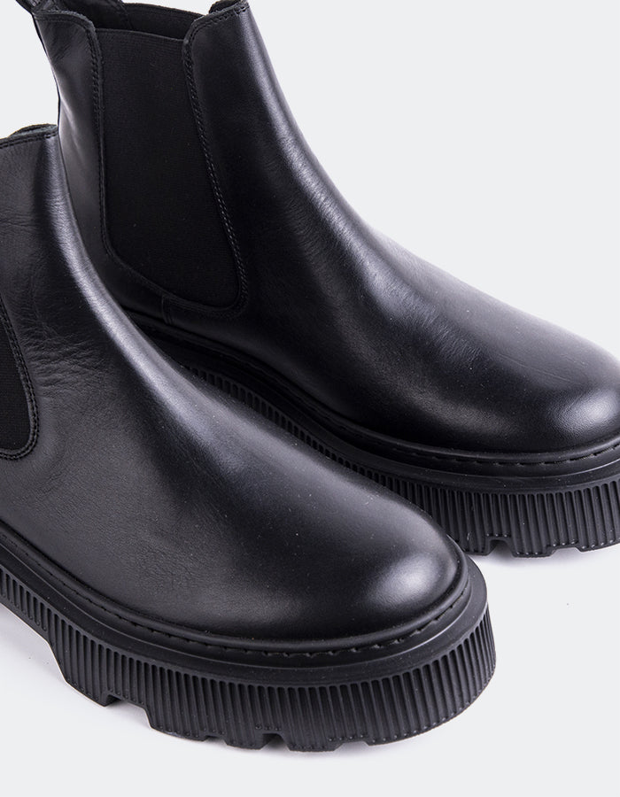 L'INTERVALLE Gavyn Bottines Chelsea pour femmes Noir Cuir