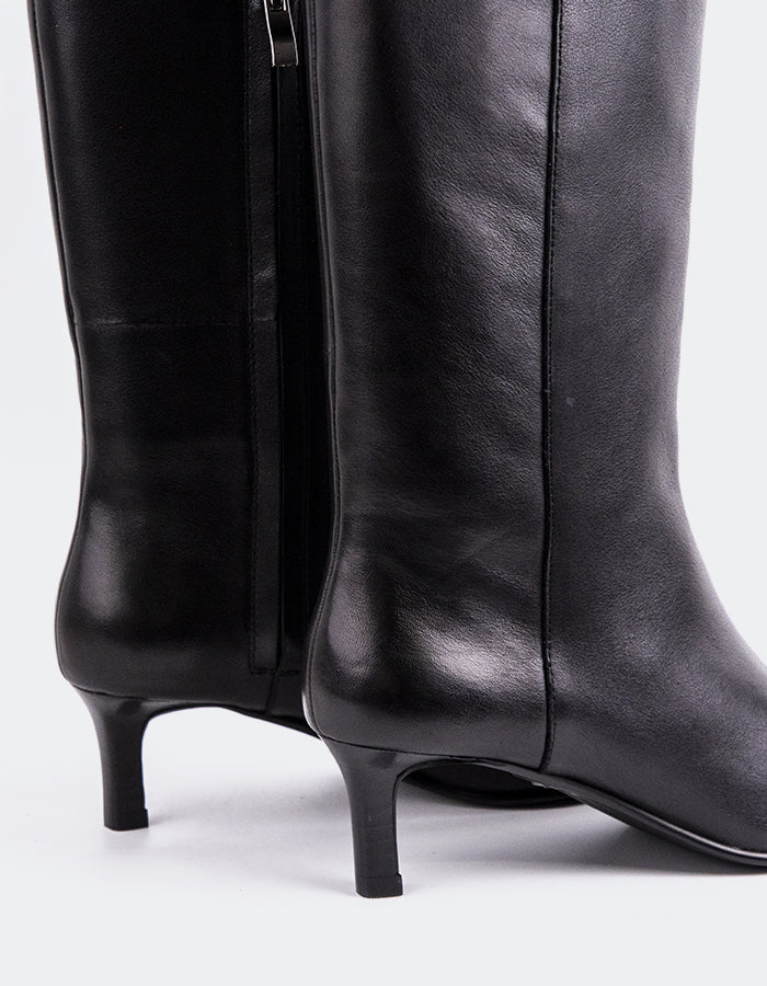 L'INTERVALLE Giulia Women's Tall Boots Black Leather