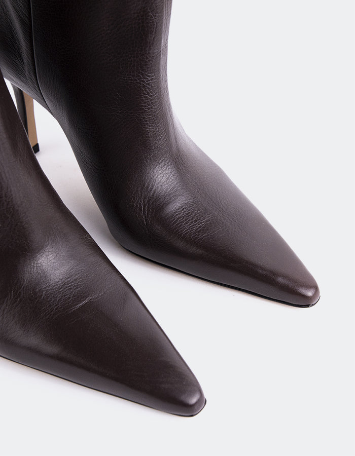 L'INTERVALLE Gladez Bottes hautes à talon pour femmes en cuir Brun