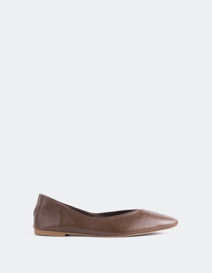 L'INTERVALLE Glissandra Women's Ballet Flats Brown Leather