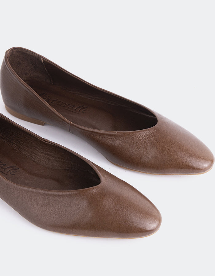 L'INTERVALLE Glissandra Women's Ballet Flats Brown Leather