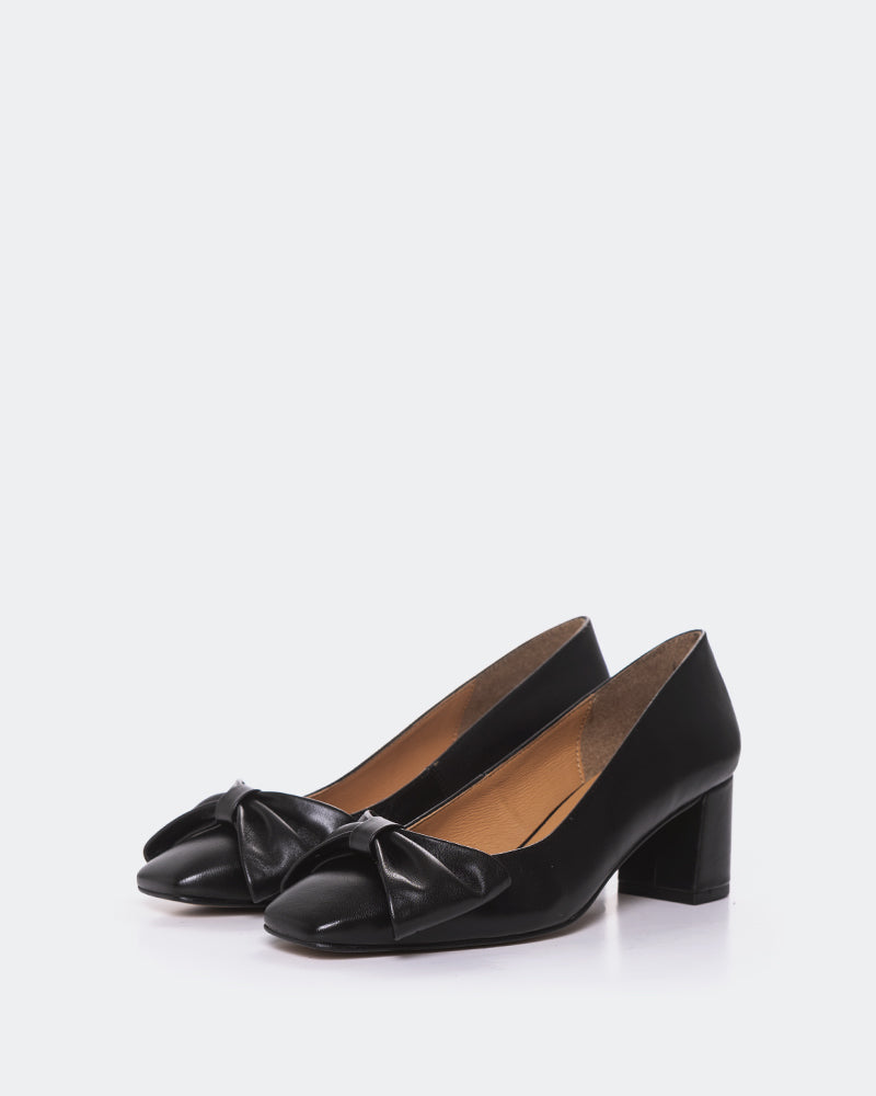 L'INTERVALLE Grasten Women's Shoe Mid Heel Pumps Black Leather