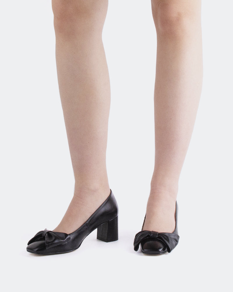 L'INTERVALLE Grasten Women's Shoe Mid Heel Pumps Black Leather