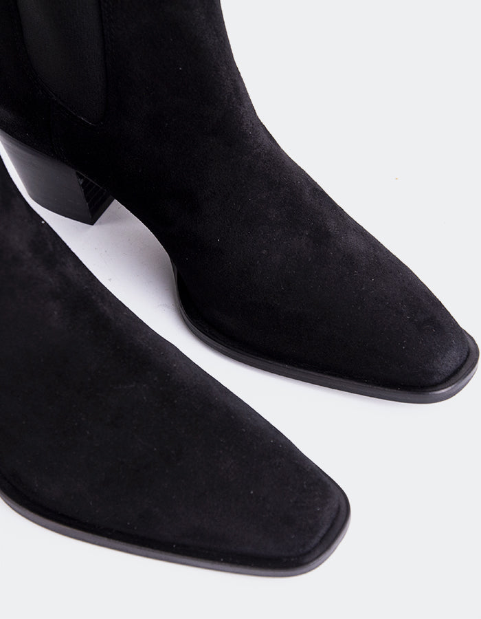 L'INTERVALLE Grazia Bottines Chelsea pour femmes Noir Suède